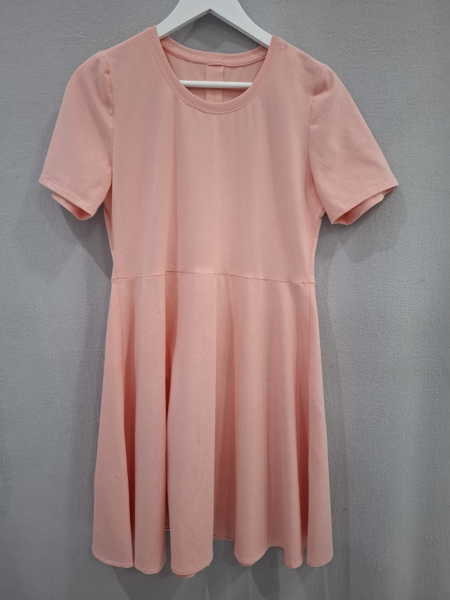 Skaterkleid "Amelie" Kurzarm Lachsrosa Baumwolljersey - erhältlich bei MA Modeatelier